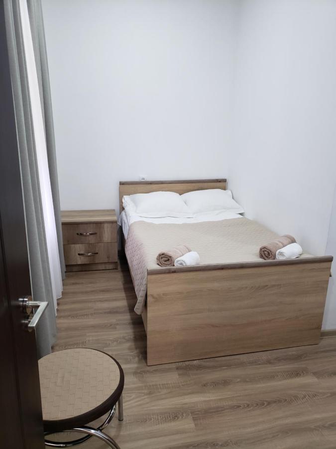 Guest House Nanu Местія Екстер'єр фото